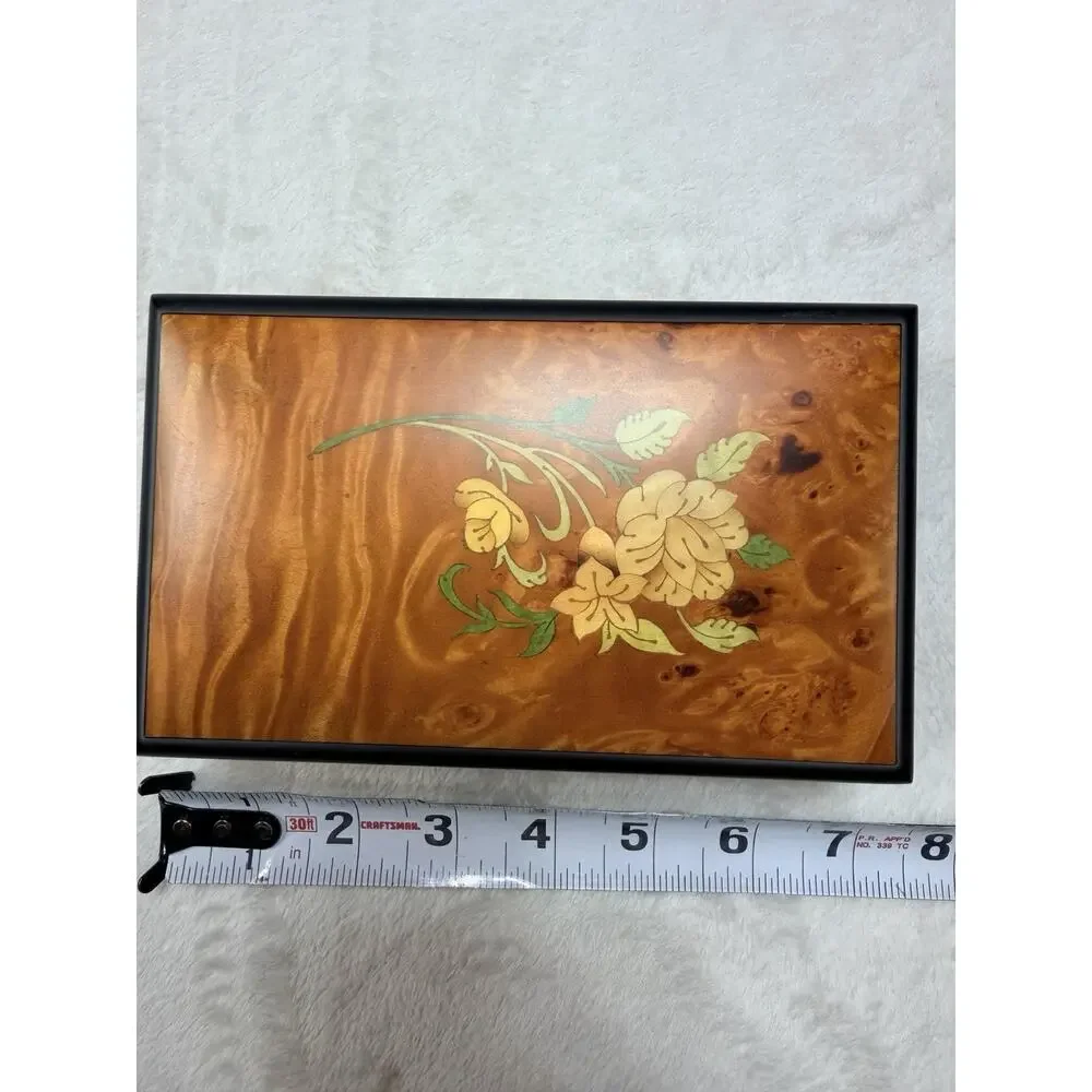 Sorrento Italian Inlaid Wood Music Box Rose Marquetry Arrivederci Roma EUC